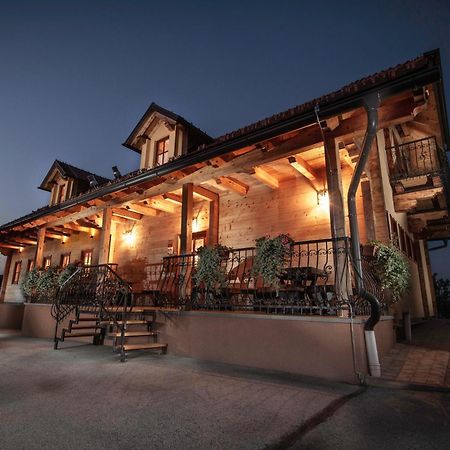 Spodnji Jakobski Dol Wine & Tourism Bracko Bed & Breakfast エクステリア 写真