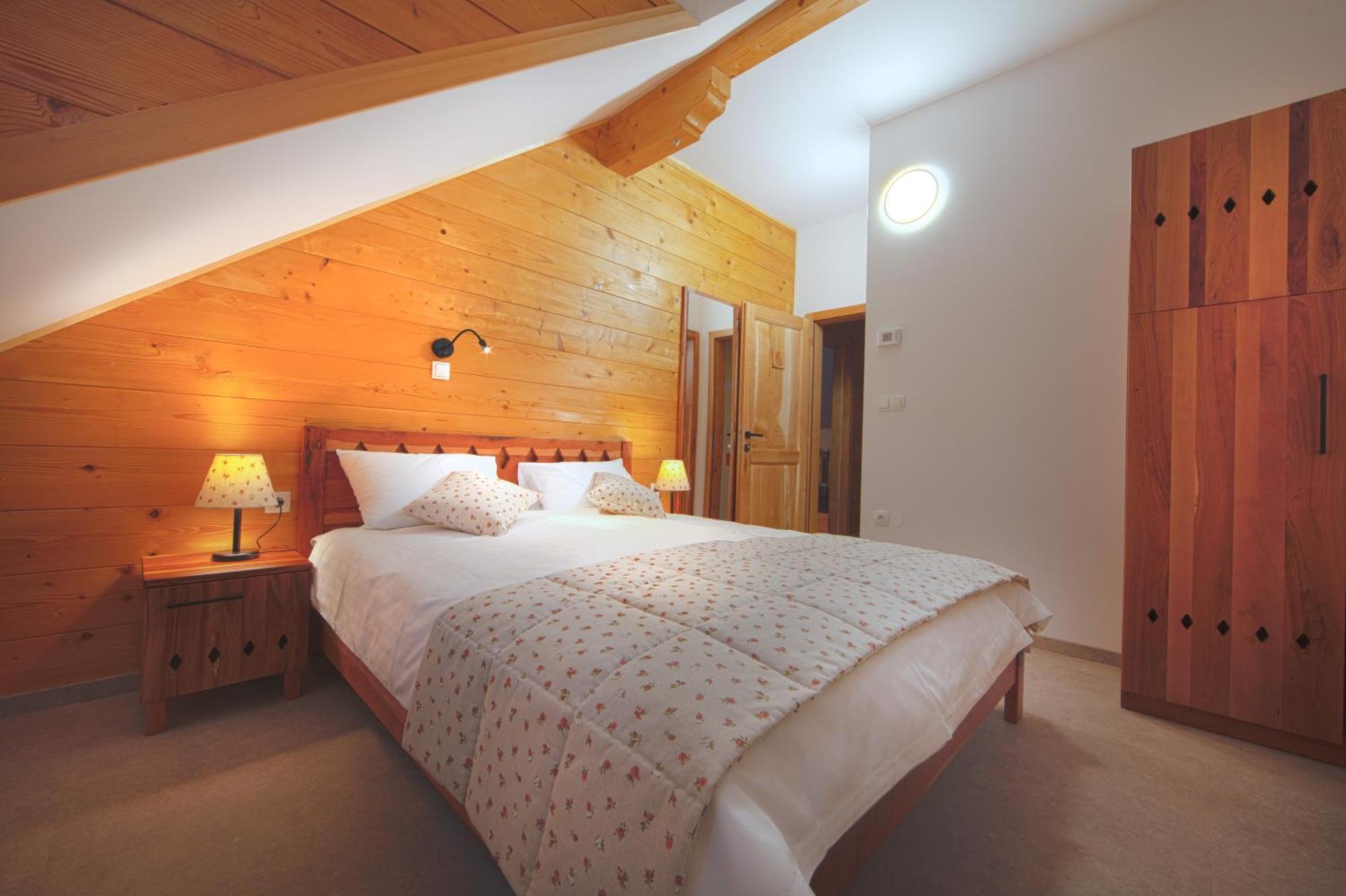 Spodnji Jakobski Dol Wine & Tourism Bracko Bed & Breakfast 部屋 写真